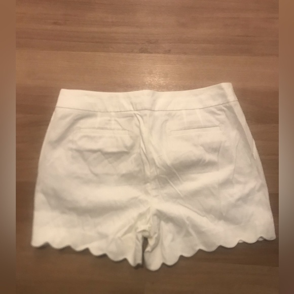 Talbots, shorts, white, size 16 - Picture 2 of 3